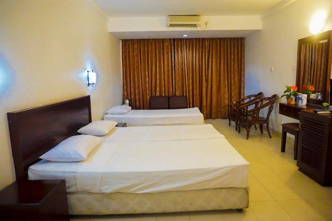אונה ואטונה Lavendish Beach Resort מראה חיצוני תמונה