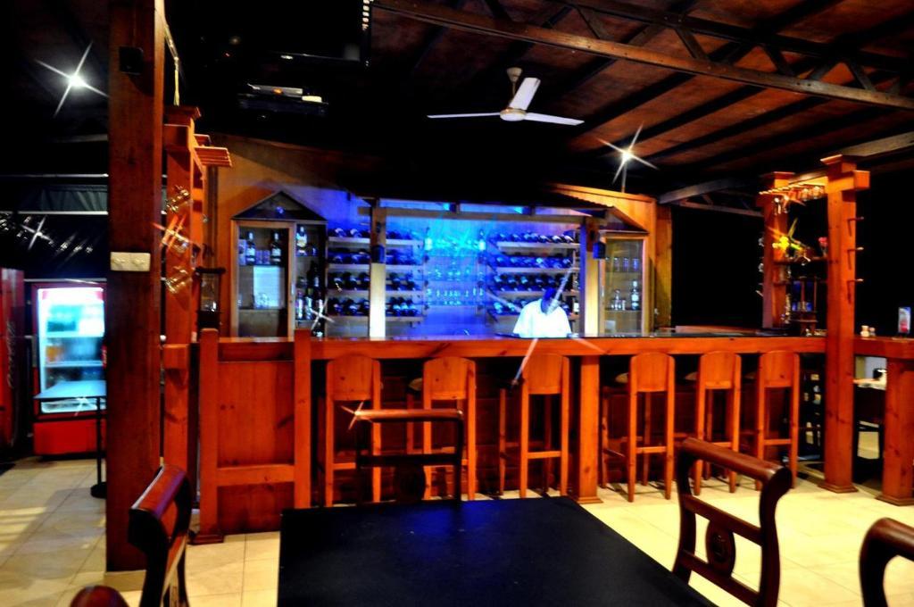 אונה ואטונה Lavendish Beach Resort מראה חיצוני תמונה