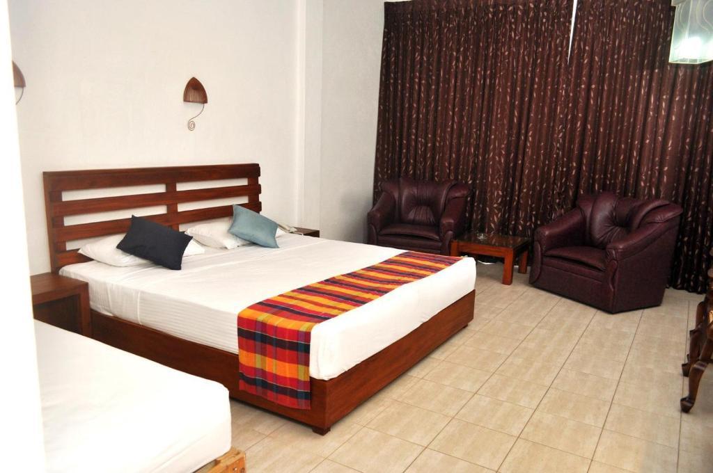 אונה ואטונה Lavendish Beach Resort מראה חיצוני תמונה