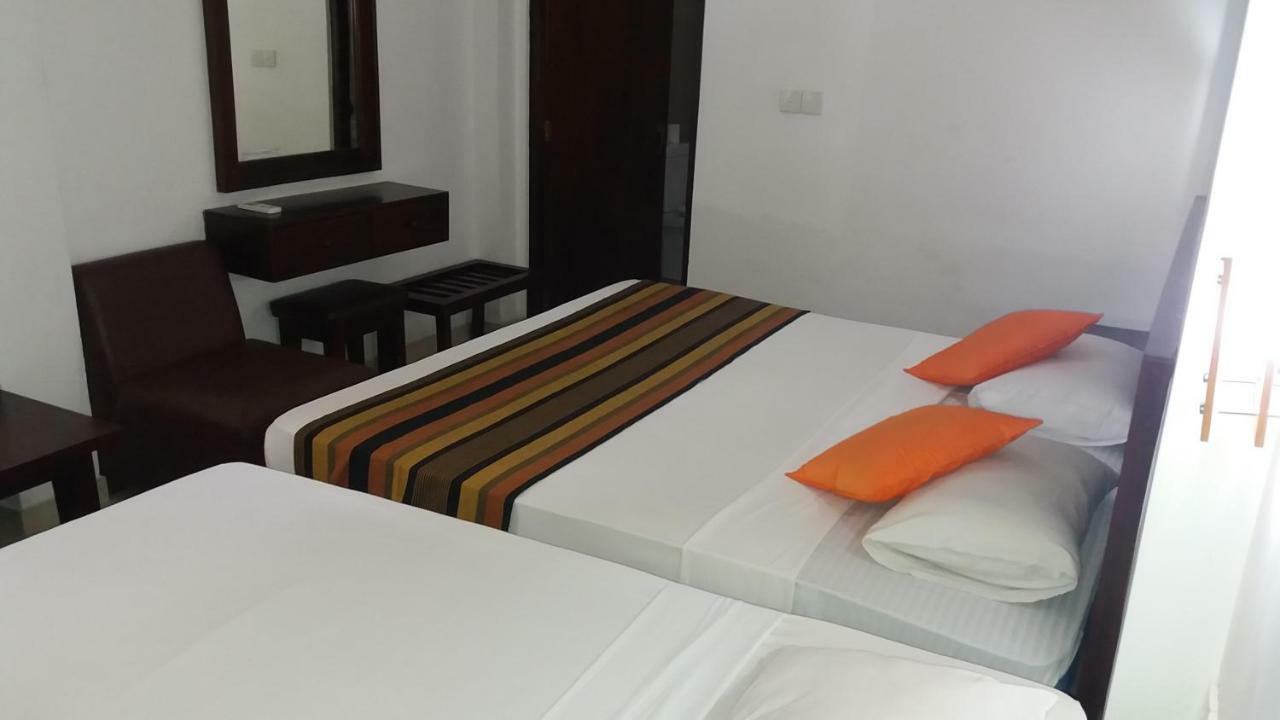 אונה ואטונה Lavendish Beach Resort מראה חיצוני תמונה