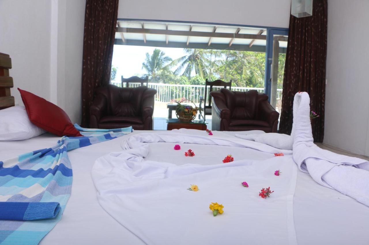 אונה ואטונה Lavendish Beach Resort מראה חיצוני תמונה